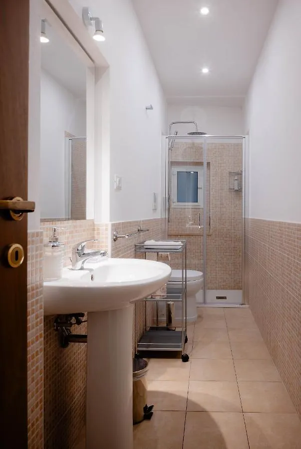 Art Novella Gallery Florence Apartment